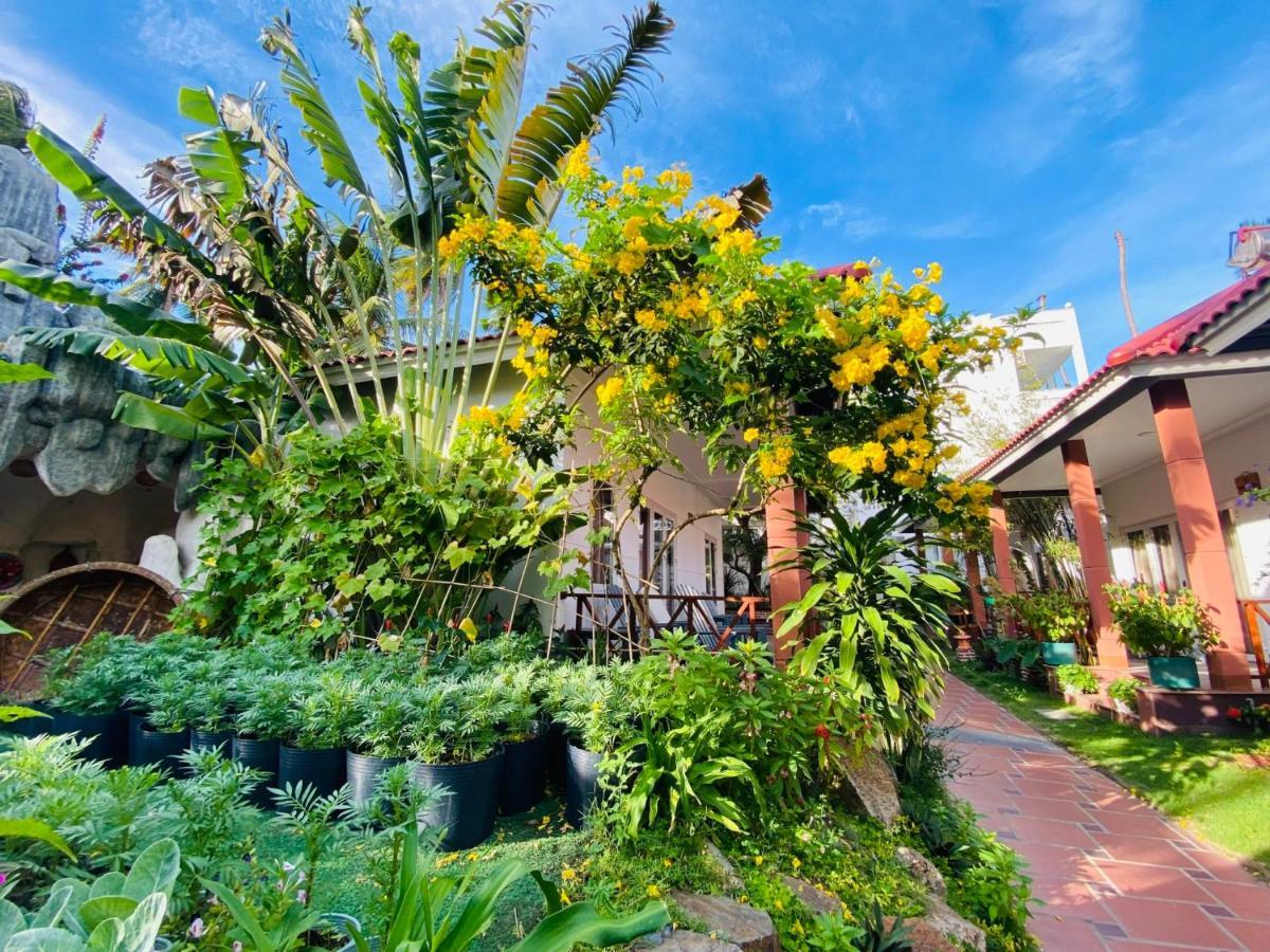Lotus Garden Muine Resort & Spa Mũi Né Extérieur photo
